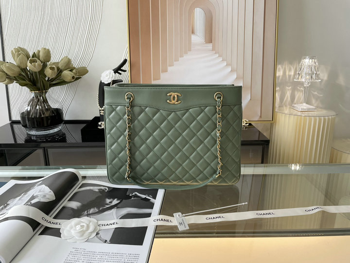 Chanel Large Coco Vintage Tote Bag Green A57030